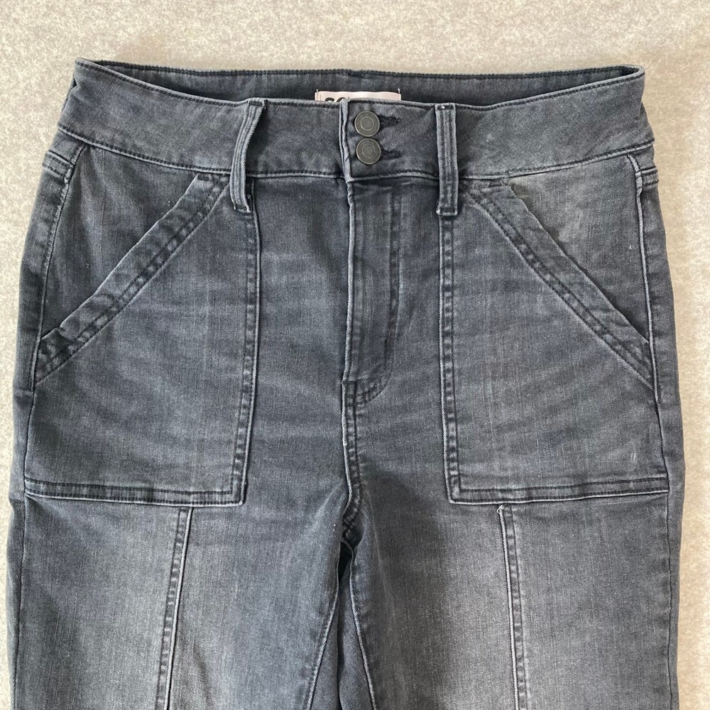 Faded Black High Rise Flare Jeans SO 13/31W Raw Hem Patch Pocket Retro Boho - Picture 3 of 12